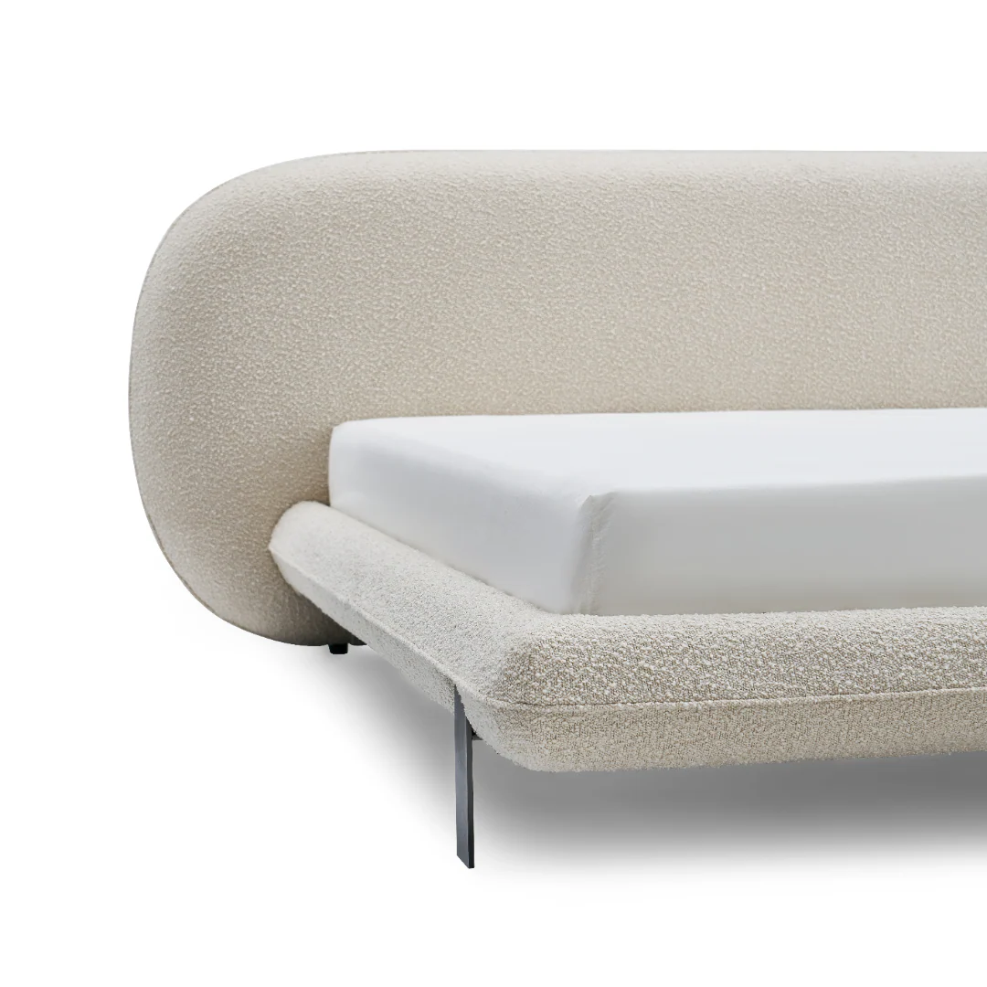 Camilla King Bed - Image 3