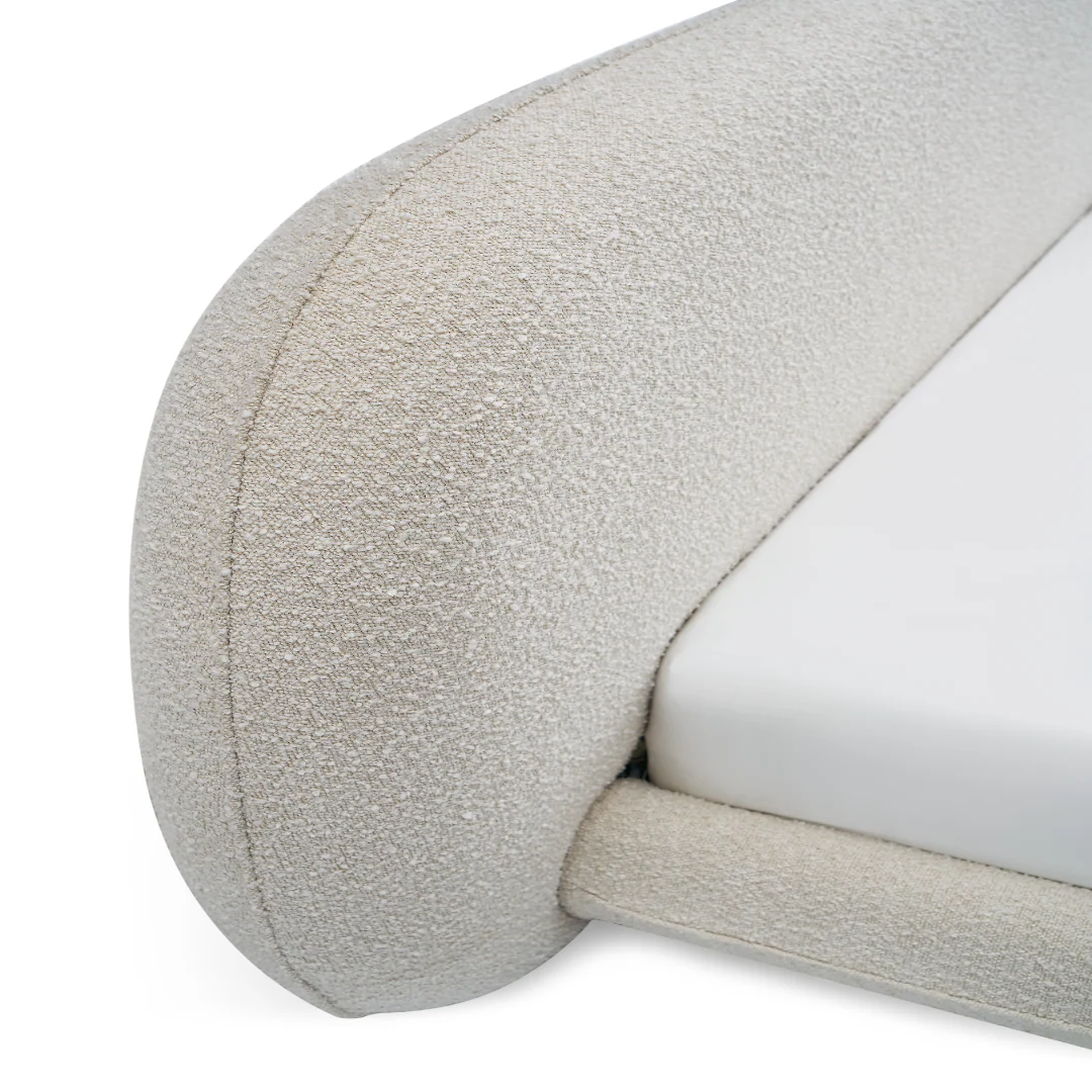 Camilla King Bed - Image 4