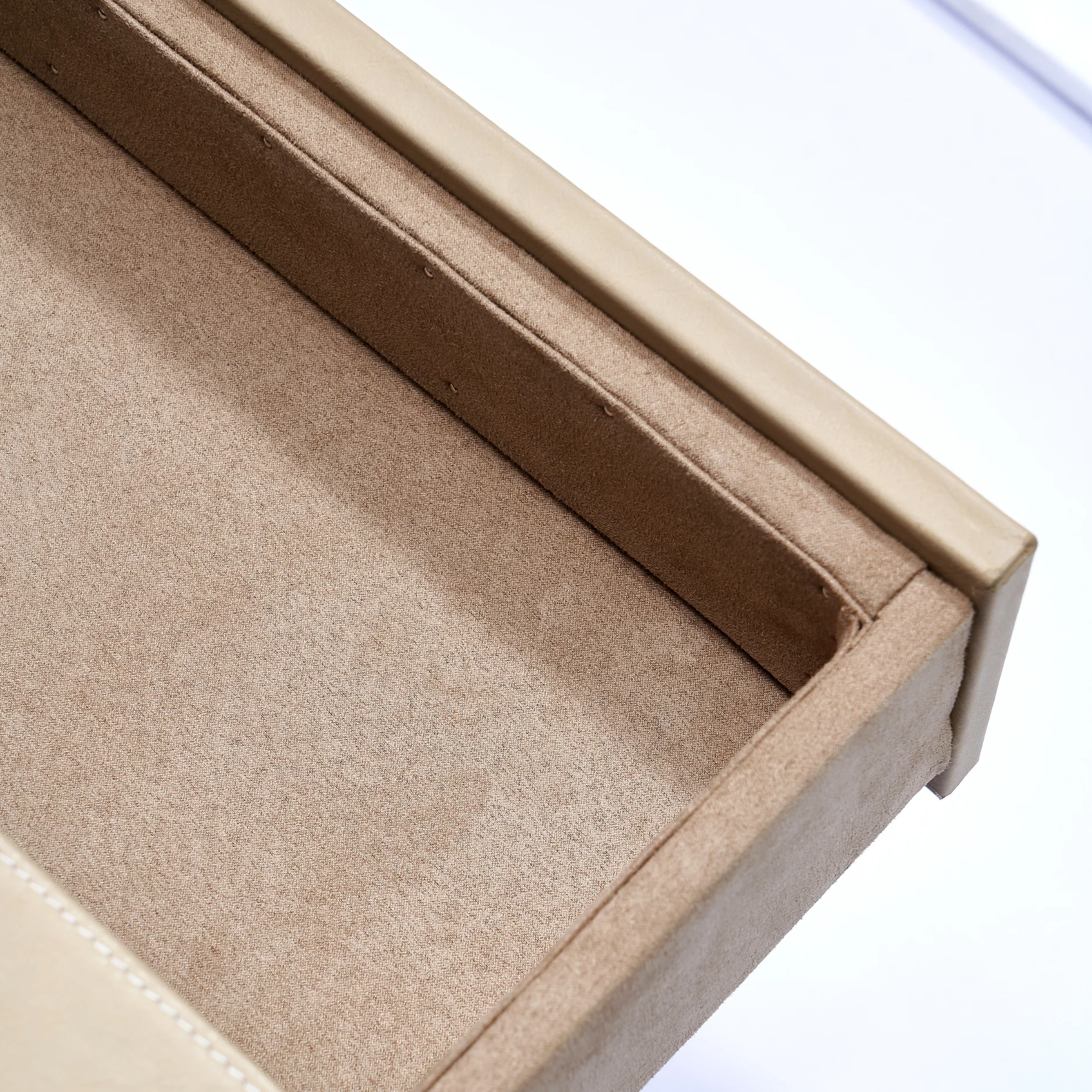 Darcia Bedside Table - Image 5