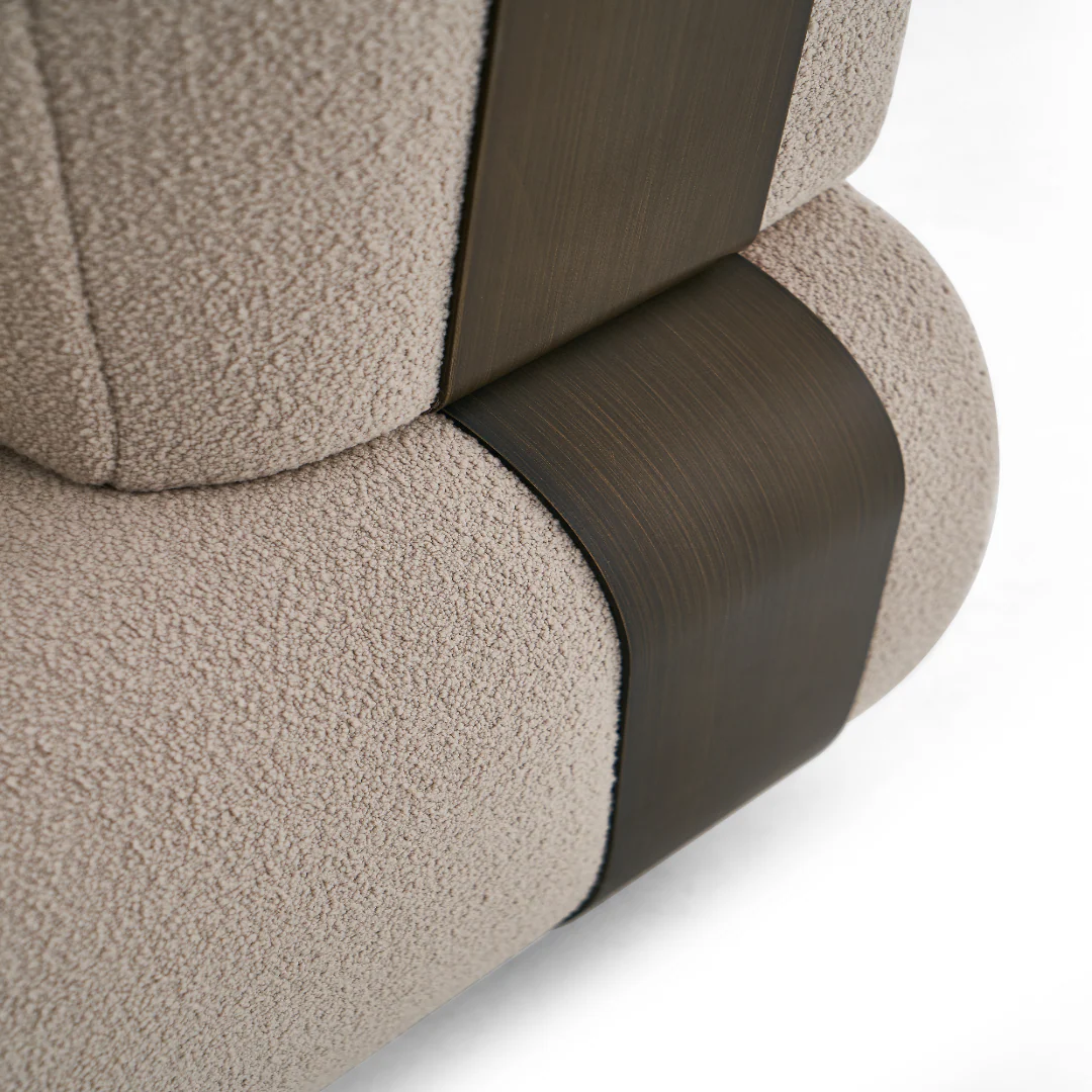 Heerlen King Bed - Image 5