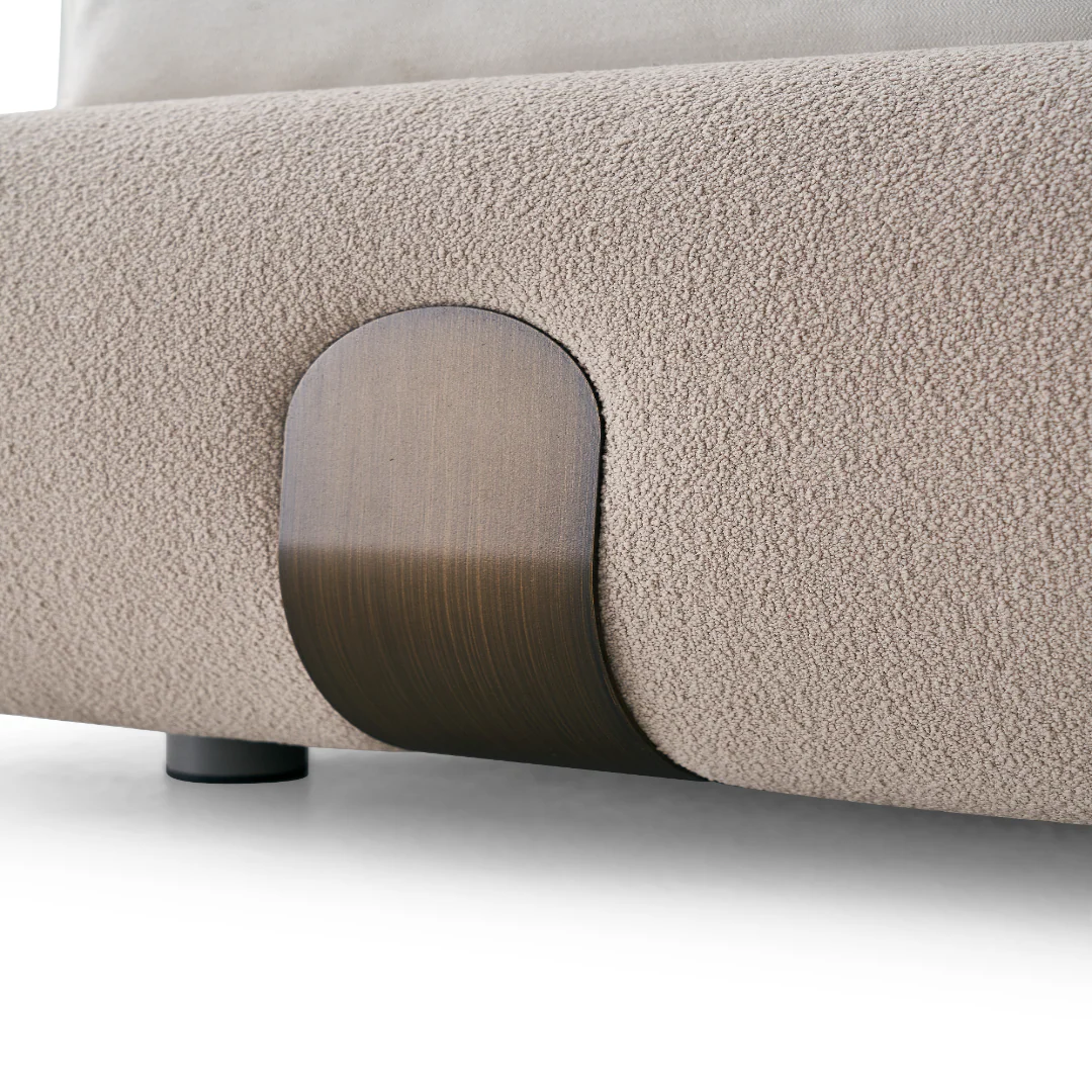 Heerlen King Bed - Image 9