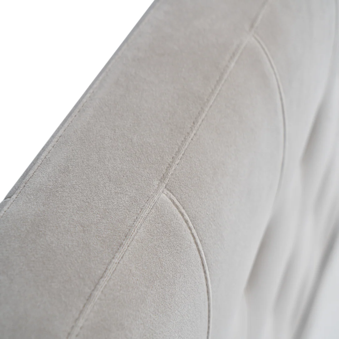 Mako King Bed - Image 7